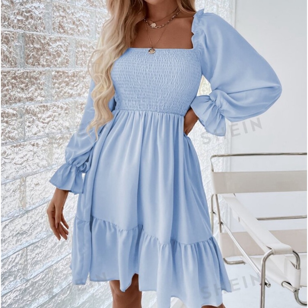 New square neck baby blue long sleeve dress